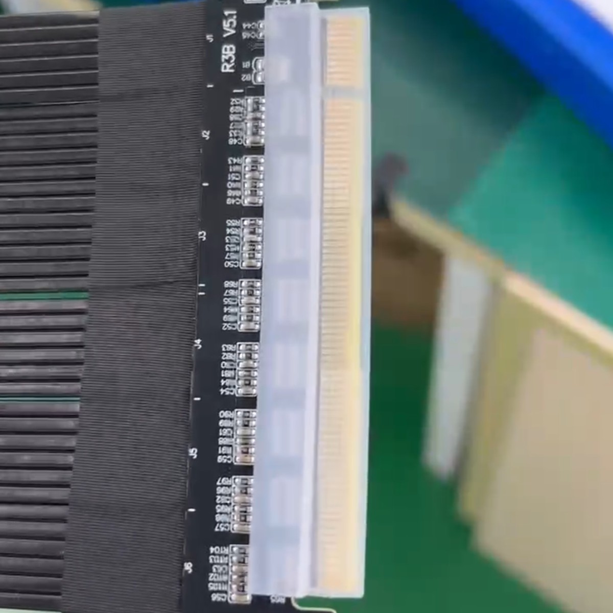 2022 جديد الناهض PCIE 5.0 16x  - مراجعة Pcie 5.0 Gpu Riser Cable وسعره